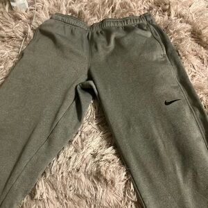 Love these sweats never wear them.